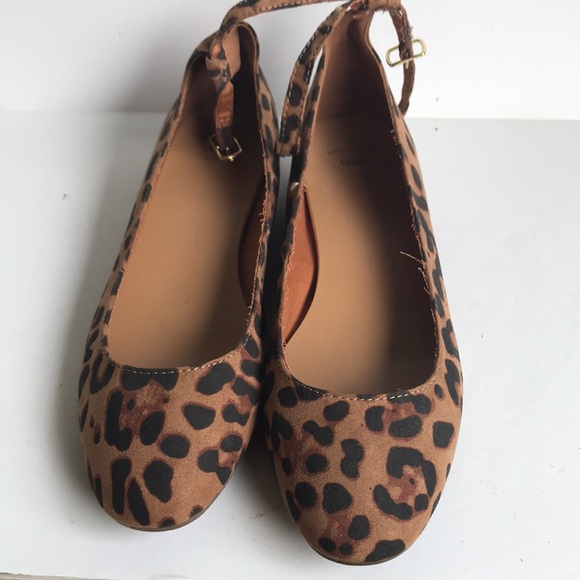 Gap Leopard Farbric Ankle Strap Ballet Flats 8 NEW - Picture 3 of 8